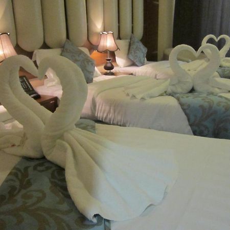 Grand Marmara Hotel Medina Bagian luar foto